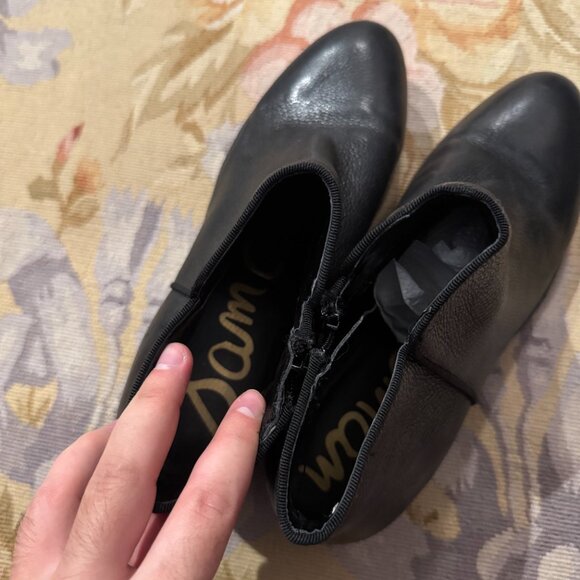 Sam Edelmen 100% Leather Black Booties Gently Used - Picture 3 of 4